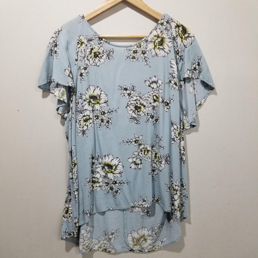Maurices Blouse Womens XXL Blue Floral Flutter Sleeve Strappy Tunic Rayon Top